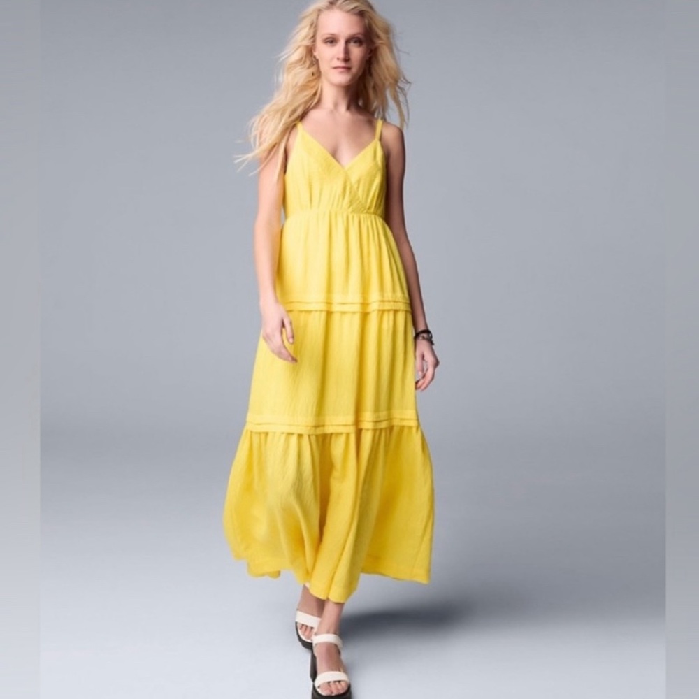 NWT Simply Vera Vera Wang, Women’s Yellow Tiered Maxi Dress, Women’s Size XXL.